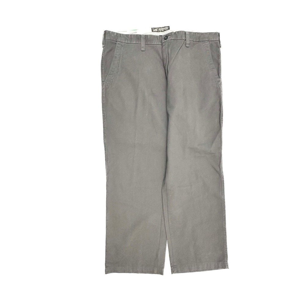 Lee Weekend Flat Front Straight Fit Men's size 38x29 Gray Chino Pants